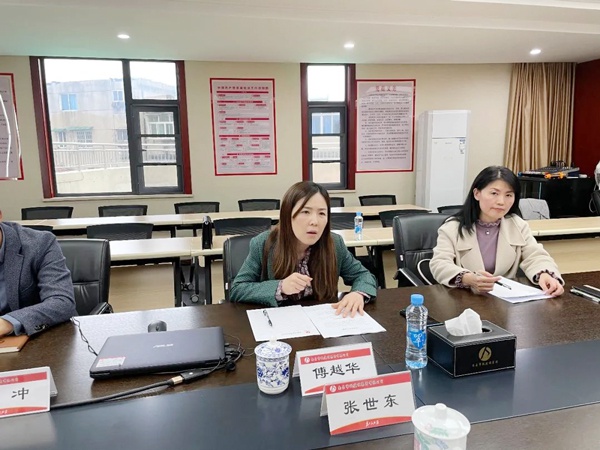 1617675108850749.jpg 南昌市政公用集團宣傳部傅越華指導(dǎo)報告文學(xué)創(chuàng)作6003.jpg