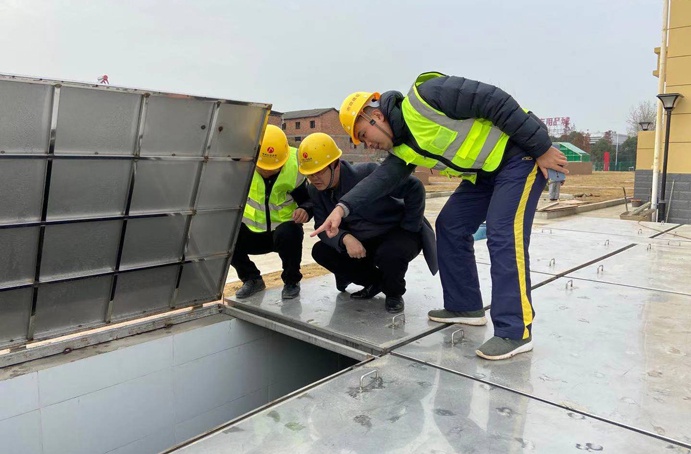 1640760129834446.jpg 付海華走訪各在建項目指導文明城市創(chuàng)建6911.jpg