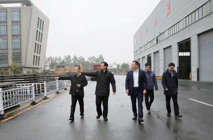 市政公用集團(tuán)黨委副書記、總經(jīng)理萬義輝到市政遠(yuǎn)大公司調(diào)研指導(dǎo)
